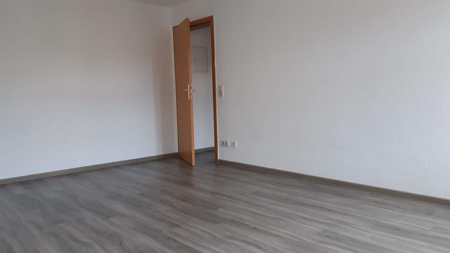 Erster Monat geschenkt! Gemütliche 1-Zimmer- Wohnung mit EBK, Aufzug vorhanden – Chemnitz – Vorschaubild 7