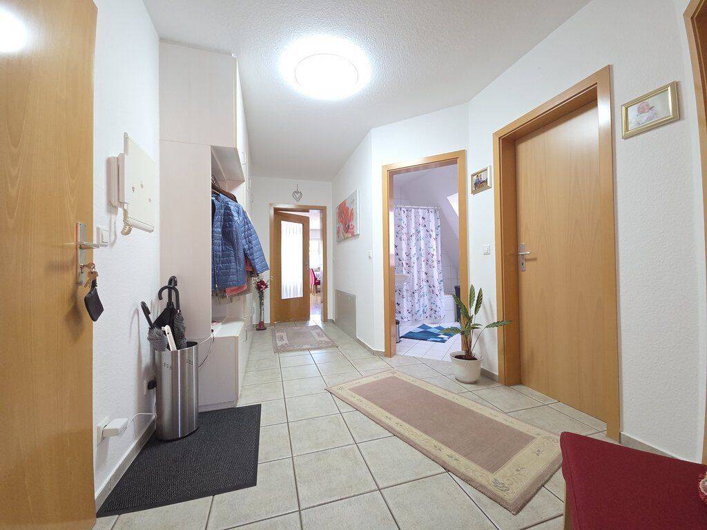 6-Familienhaus: Investieren ohne Sanierungsstau! – Veringenstadt – Vorschaubild 5