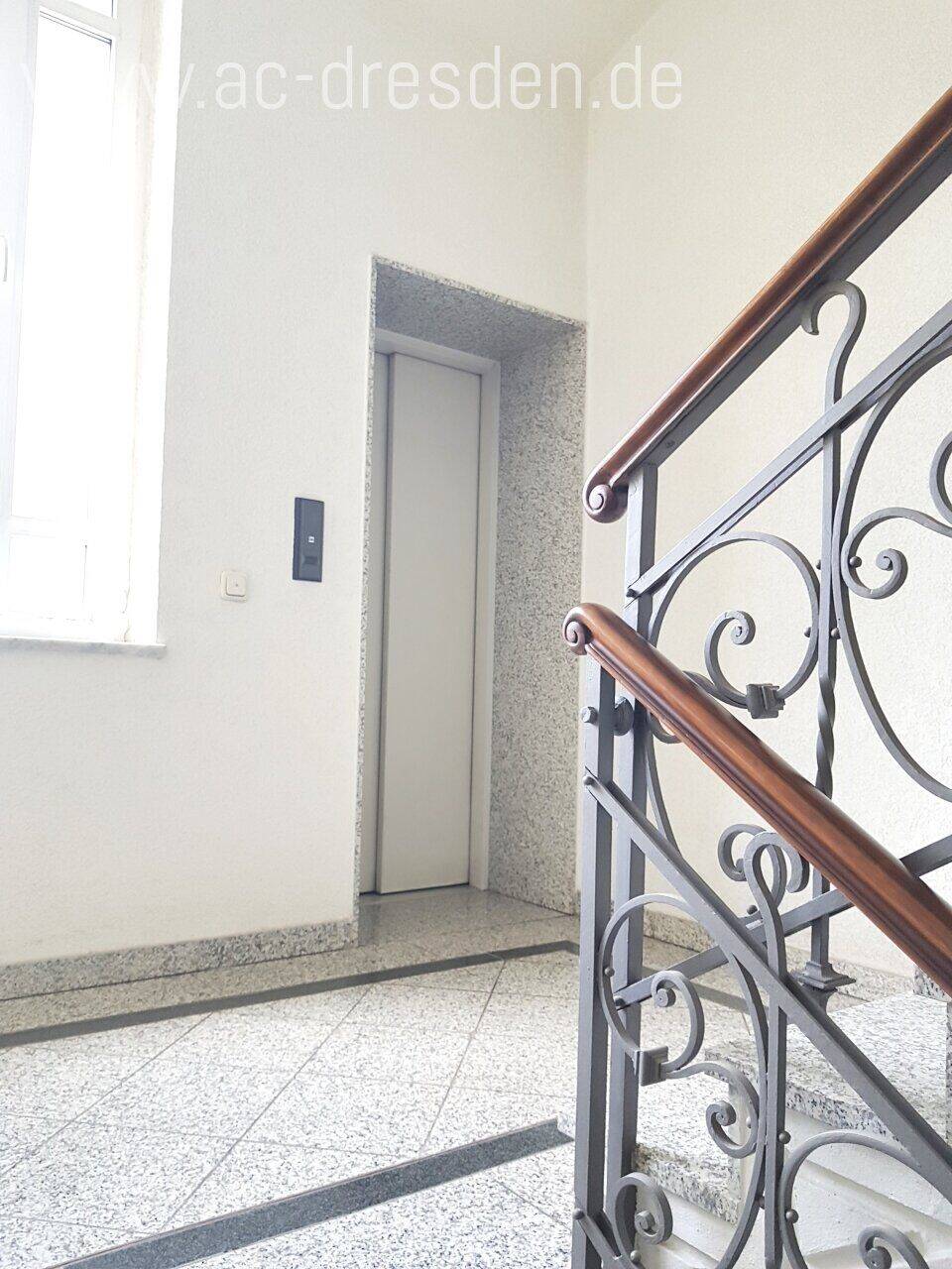 *** SOMMERAKTION - 3 Monate mietfrei *** Helle großzügige 2-Raum-Wohnung mit Einbauküche im Stadtteil Schlosschemnitz – Chemnitz – Vorschaubild 8