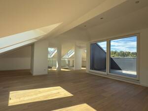 Exklusive 4,5 Zimmer Maisonette Wohnung mit Panoramaaussicht über Stuttgart – 70184 Stuttgart – Vorschaubild 2