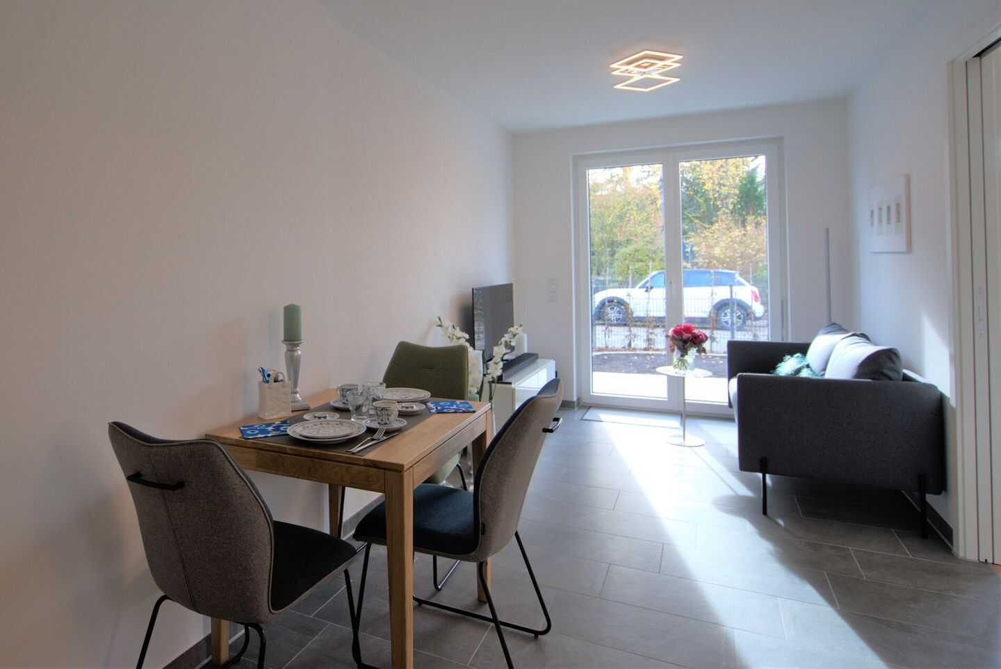 Möbliertes Zuhause mit Südgarten, Pauschalmiete - U3 in 5 Minuten, Tiefgarage, Maxhof-Forstenried – München – Vorschaubild 5