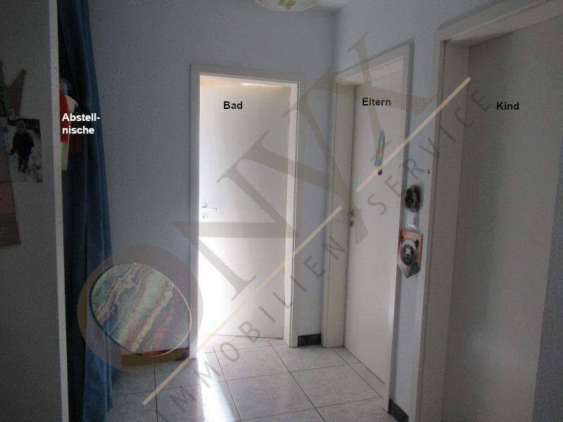 Gemütliche Wohnung mit Balkon u. PKW-Stellplatz in einem 4-Familienhaus, zentraler Lage – Münster – Vorschaubild 8