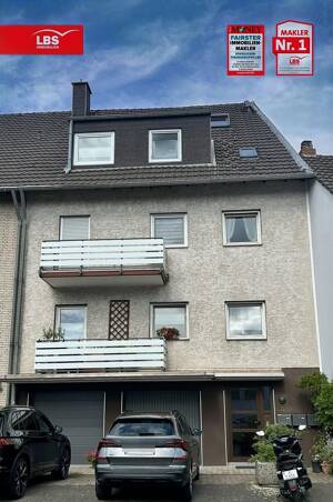 Viel Raum zum Leben & Wohlfühlen - großzügige Maisonette in Rheinnähe
