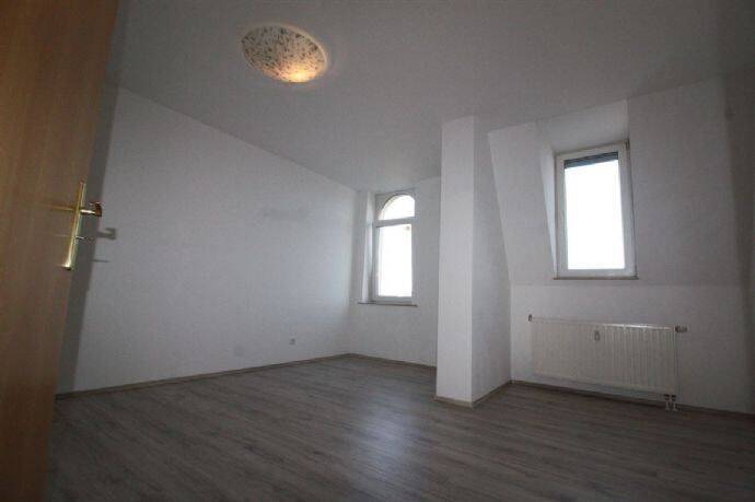 offenes Wohnen! großzügige 2-Zimmer im Dach mit Einbauküche!! – Plauen – Vorschaubild 6