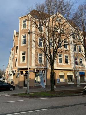 Kiel- Gutenbergstraße: Nette 3 Zimmer Mietwohnung im 2.0G mit Balkon, Duschbad und Fahrstuhl im Haus. – 24118 Kiel – Vorschaubild 1