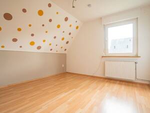 Ruhig gelegenes Einfamilienhaus mit Garage und Garten in gewachsener Wohnlage von Bielefeld-Ummeln! – 33649 Bielefeld – Vorschaubild 8