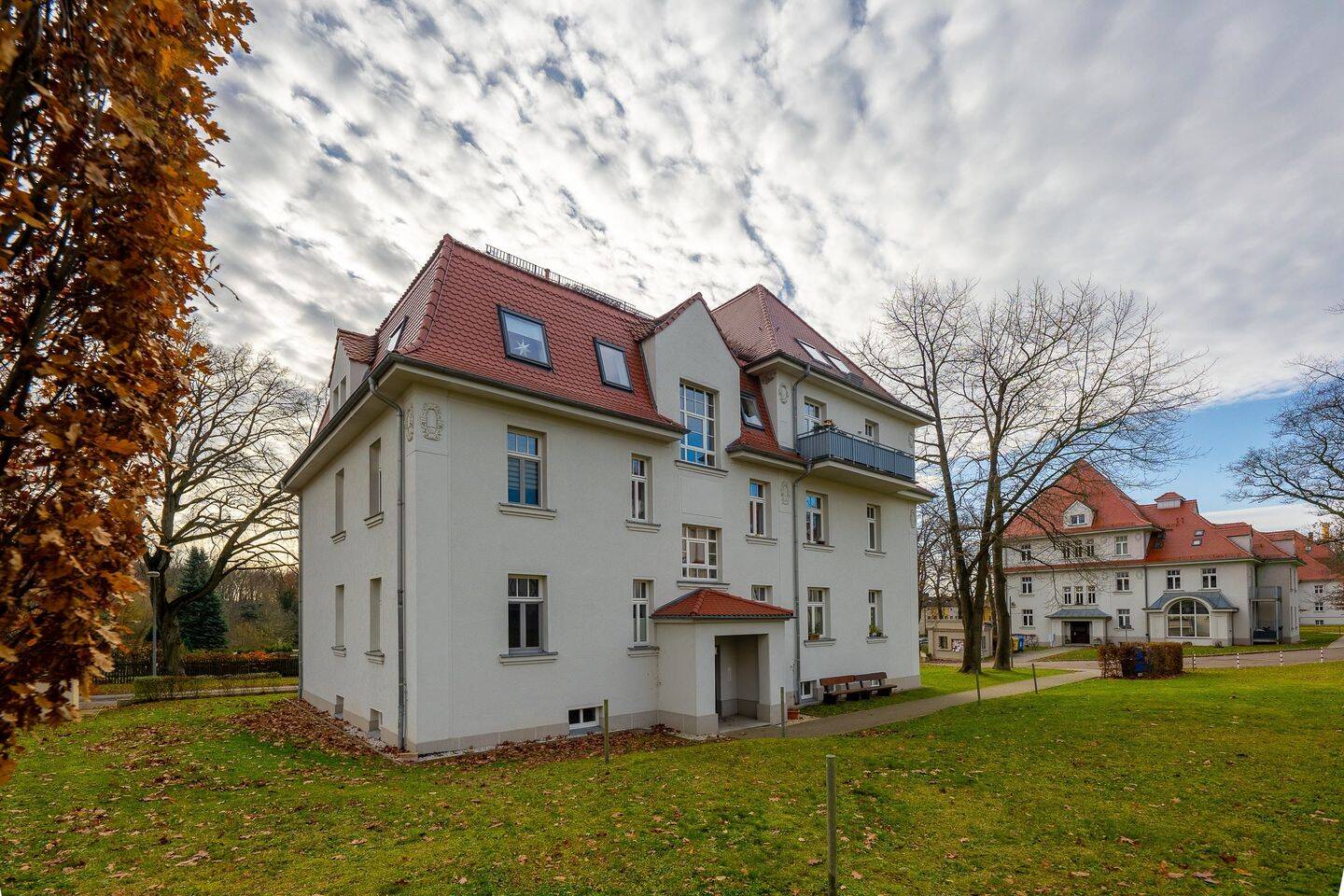 Eigentumswohnung in komplett sanierter Denkmalvilla – Chemnitz – Vorschaubild 4