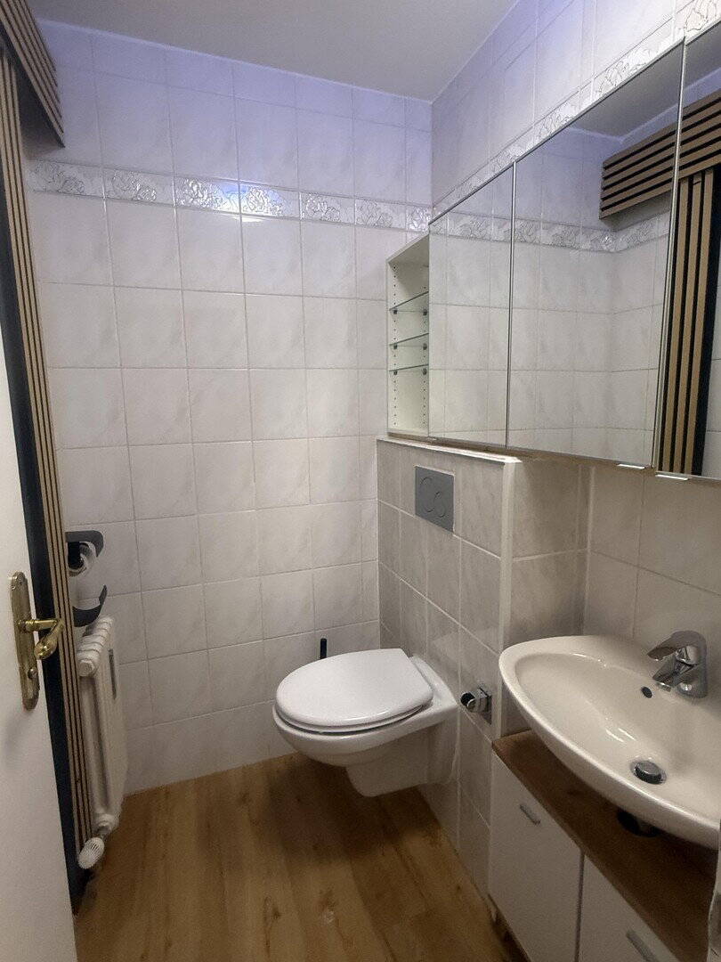 Herrenbach-Spickel: gut geschnittene 3 Zimmer-Wohnung mit Fernblick in guter Lage. Provisionsfrei! – Augsburg – Vorschaubild 8