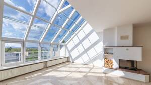Exklusive Dachgeschosswohnung mit Penthouse-Flair und Panorama-Glasfront // Licht, Weite und Dachterrasse auf besonderem Niveau – 74321 Bietigheim-Bissingen – Vorschaubild 3