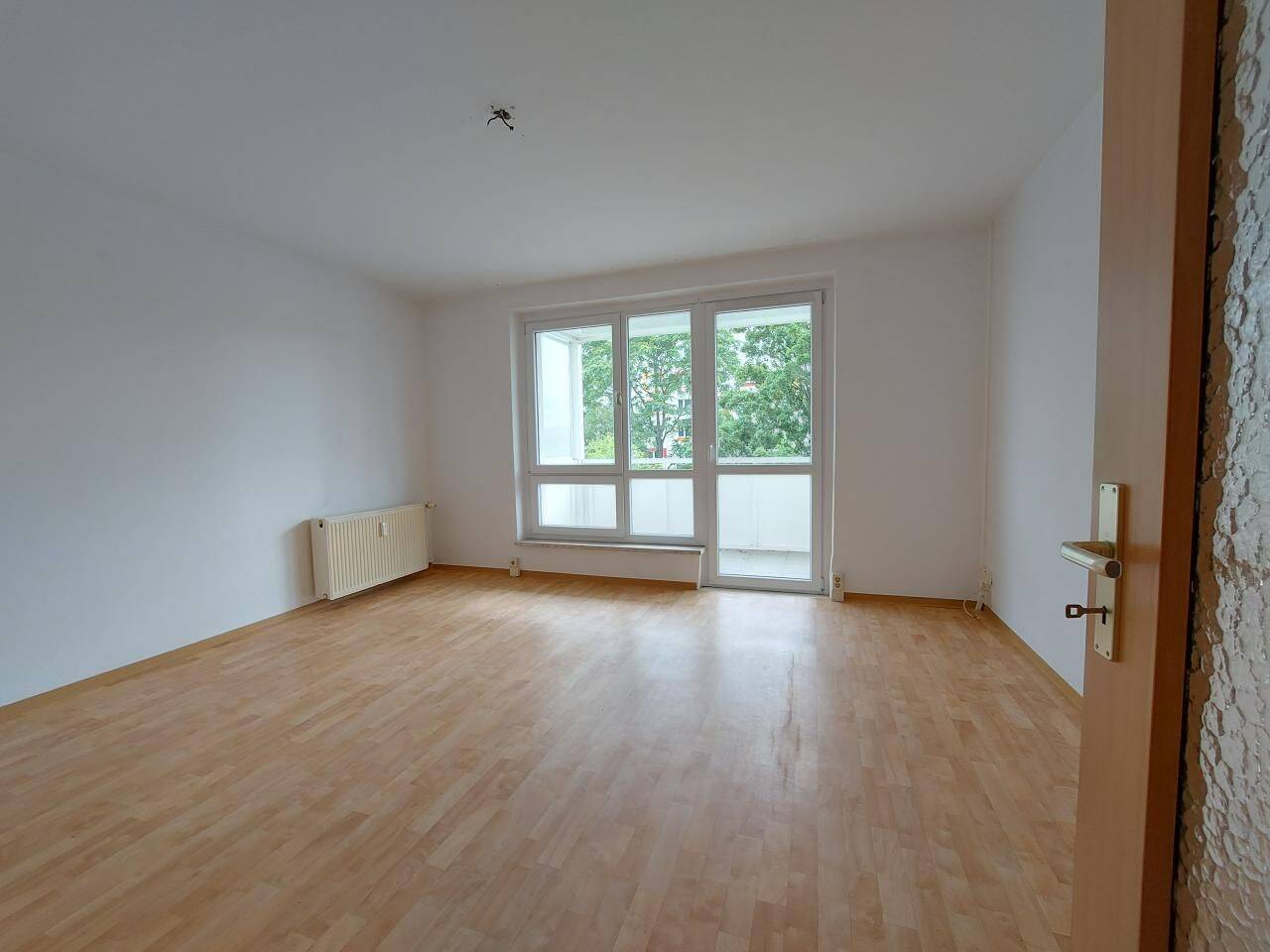 *Senioren aufgepasst*Ihre neue Wohnung* – Magdeburg – Vorschaubild 2