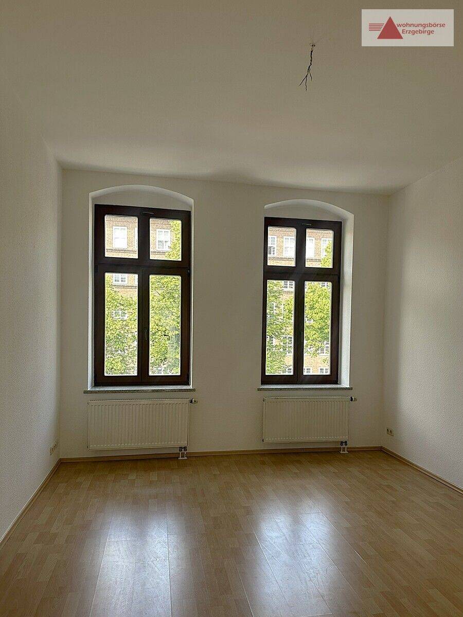 Einziehen und wohlfühlen - Helle 2-Raum-Wohnung mit großer Küche – Chemnitz – Vorschaubild 4