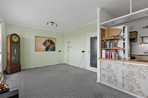 Dachgeschoss Wohnung mit Fahrstuhl und freiem Blick auf die Rennbahn in Ha-Neu! – 6124 Halle (Saale) – Vorschaubild 3