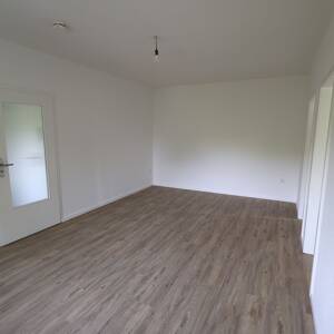 Renovierte 2-Zimmer-Wohnung mit Aufzug in bevorzugter Wohnlage! – 45479 Mülheim an der Ruhr – Vorschaubild 4
