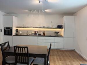 Familienwohnung in der Nähe der Alster mit eigenem Garten – 22085 Hamburg – Vorschaubild 8