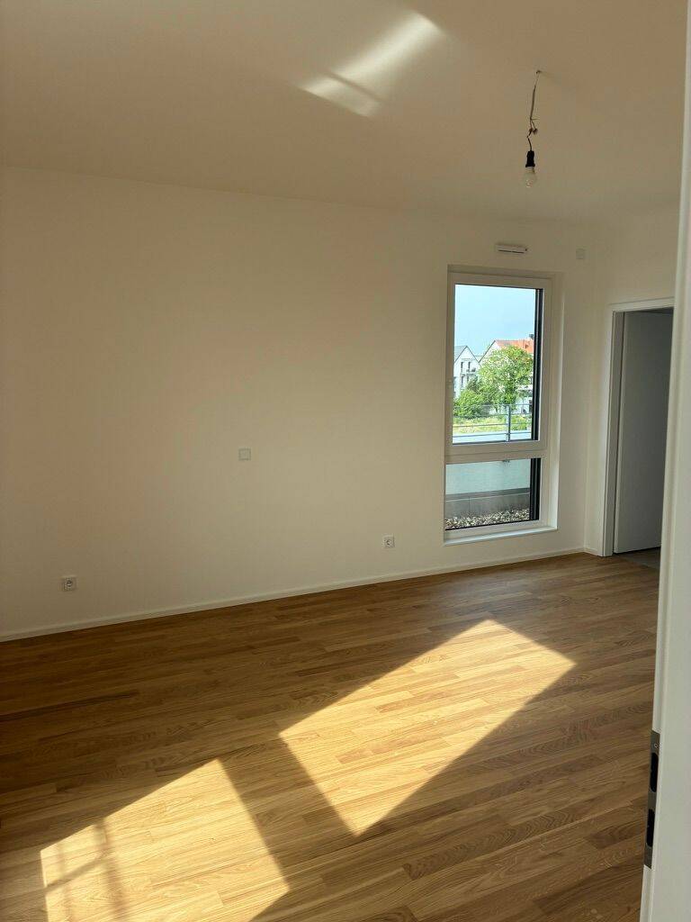 Penthouse in Saarbrücken: Modernes Wohnen mit Balkon – Saarbrücken – Vorschaubild 3
