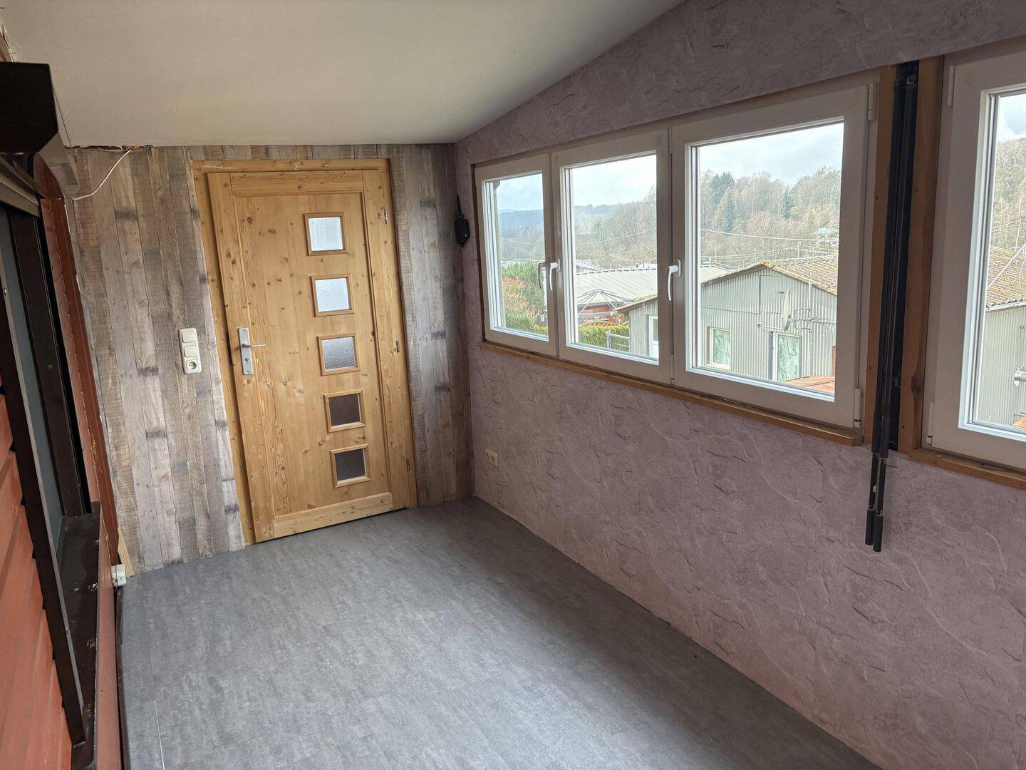 ***Charmantes Ferienhaus (auch als Erstwohnsitz nutzbar ) am Schwarzrinder See in Weiskirchen *** – Weiskirchen – Vorschaubild 8