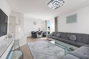 Ruhiges Wohnen im Grünen: Attraktive 4-Zimmer-Wohnung im Hamburger Nordosten – 22147 Hamburg – Vorschaubild 2