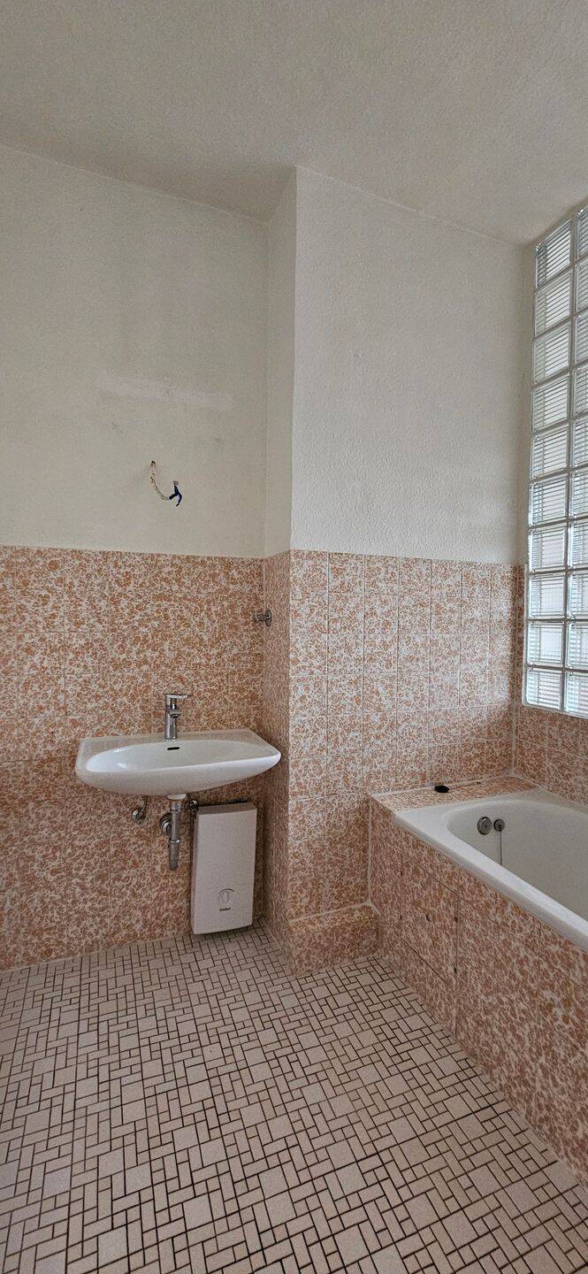 Nähe Wöhrder See: Ruhige 2-Zimmer-Wohnung mit Ost-Balkon im Jugendstil-Altbau – Nürnberg – Vorschaubild 6