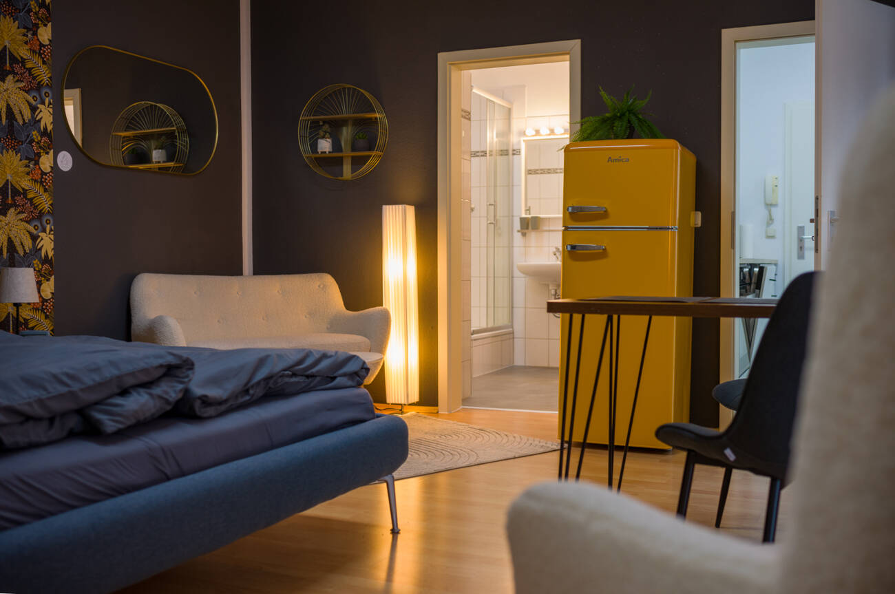 Charmante Wohnung in Stadtfeld Ost, inklusive Möbeln, in toller Lage. – Magdeburg – Vorschaubild 2