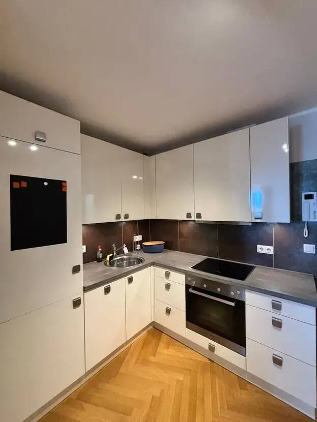 Möblierte Wohnung mit Alpenblick – München – Vorschaubild 7