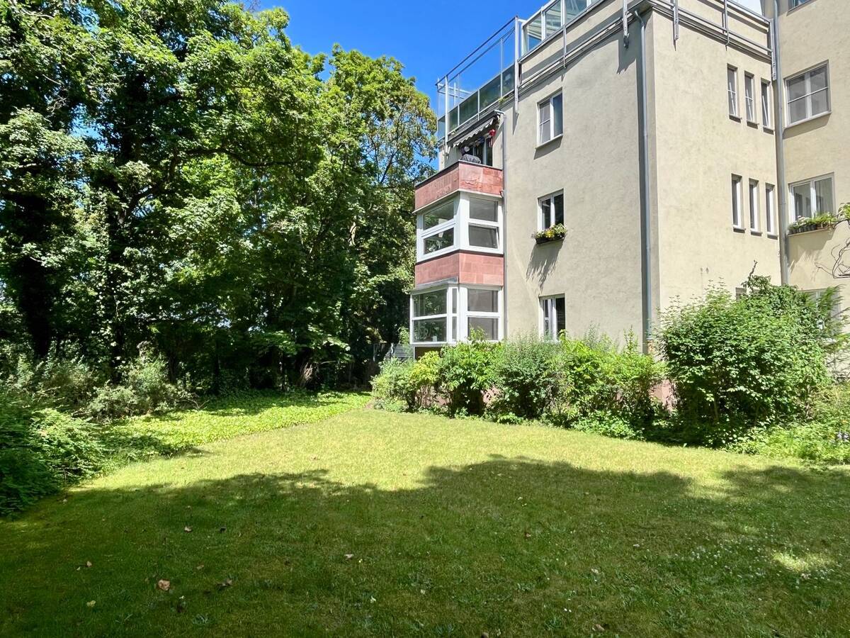 Altbauwohnung | 4 Zimmer | 120qm | Blick ins Grüne | direkt am Halensee – 10711 Berlin – Bild 1 von 9