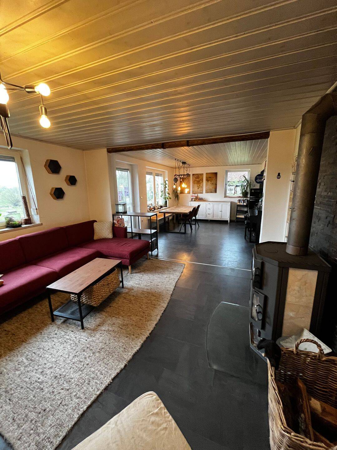 EFH fast in Alleinlage mit unverbaubarem Blick, Selbstversogergarten mit Scheune – Stephansposching – Vorschaubild 8