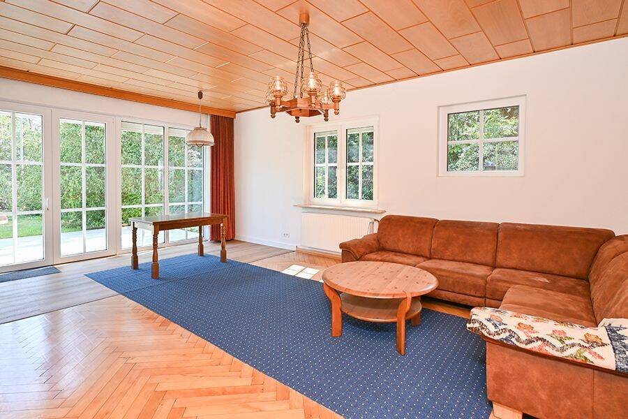 Erstbezug nach Sanierung in Ehlershausen: 3-Zimmer-Wohnung mit Terrasse und großem Garten!