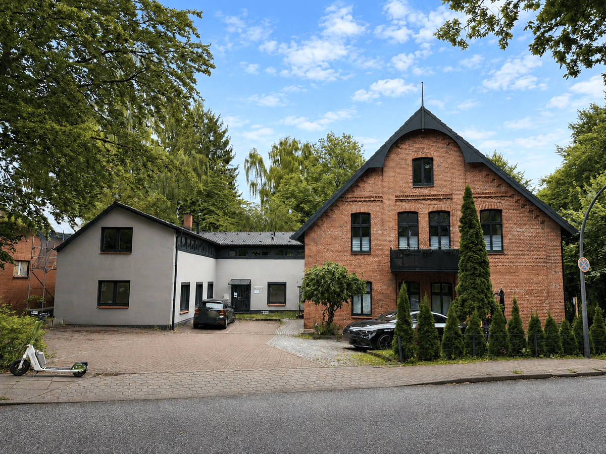 Mehrfamilienhaus mit Remise auf schönem Grundstück – 21077 Hamburg – Bild 1 von 9