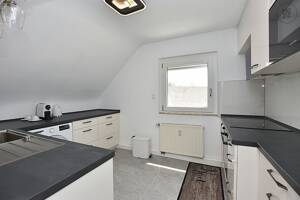 Modern möblierte Wohnung mit Klimaanlage und Terrassenmitnutzung in Heilbronn – 74076 Heilbronn – Vorschaubild 8