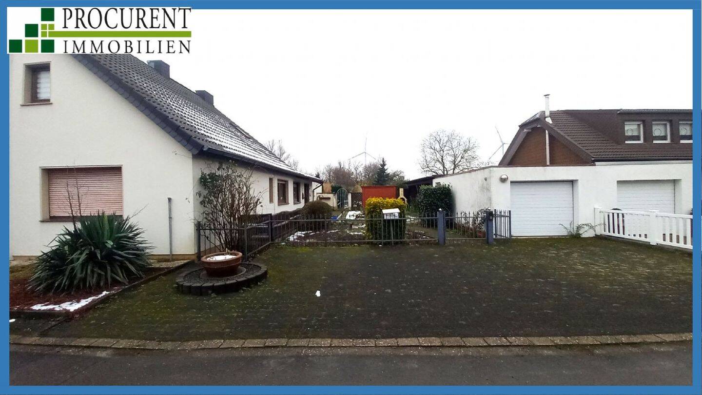 Mönchengladbach Hardt! Kernsanierung erforderlich. DHH zum Grundstückswert in ruhiger Lage. – Mönchengladbach – Vorschaubild 2