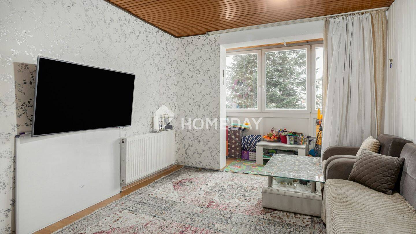 Vermietete 3-Zimmer-Wohnung mit Wintergarten im zweiten Obergeschoss – Bremen – Bild 1 von 9