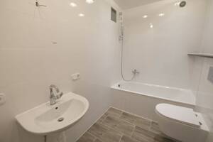 Großzügiges Wohnen mit Charakter - 4 Zimmer-Eigentumswohnung 105 m² in zentraler Lage in 88416 Ochsenhausen – 88416 Ochsenhausen – Vorschaubild 8