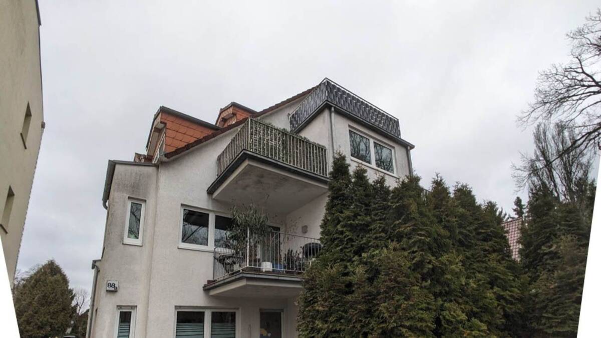 HOMESK - Bezugsfreie 2-Zimmer-Dachgeschosswohnung in Hermsdorf – 13467 Berlin – Bild 1 von 9