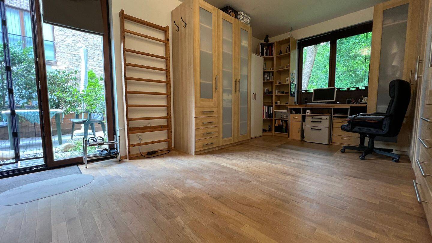 Stadtparknahe und moderne 3-Zi. mit Loggia und zusätzlich ca. 35 m² Terrasse – Hamburg – Vorschaubild 7