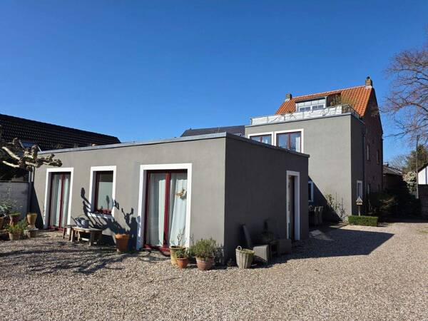 Mehrfamilienhaus in 50999 Köln mit 241 m² kaufen