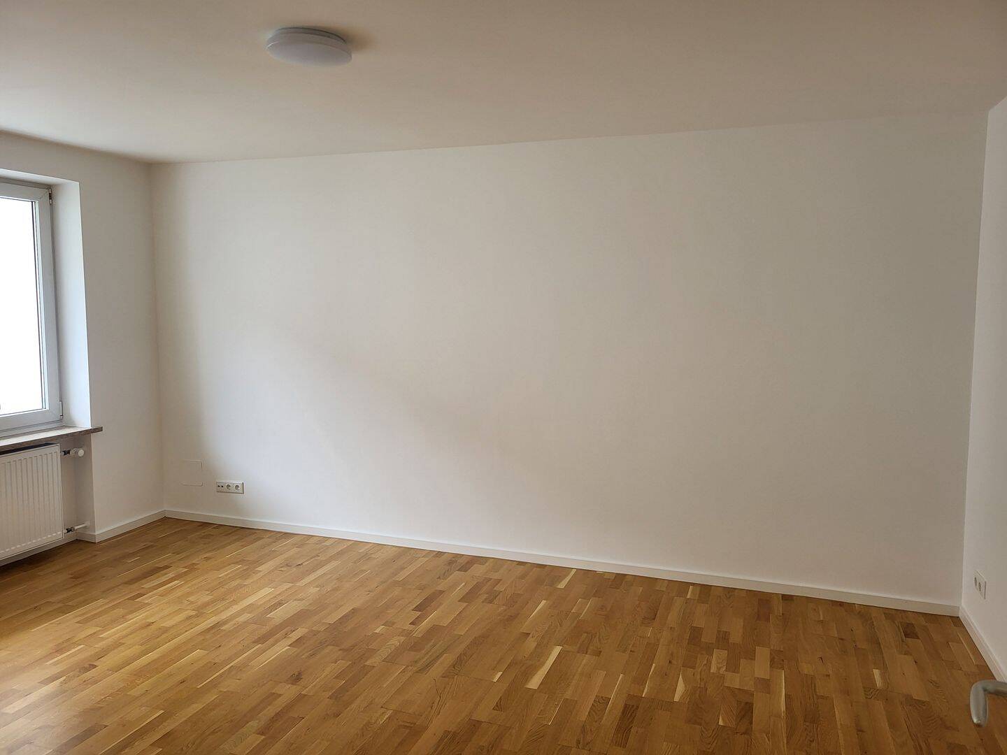 Ruhige, helle 2- Zimmerwohnung in gepflegtem Mehrfamilienhaus in Laim – München – Vorschaubild 3