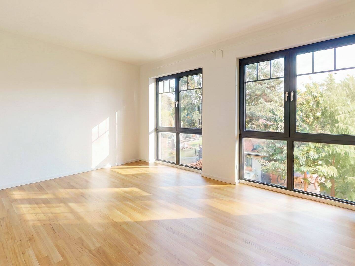 Exklusiver Neubau nahe Berlin - Energieeffizienz A+ & moderner Wohnkomfort – Falkensee – Bild 1 von 9