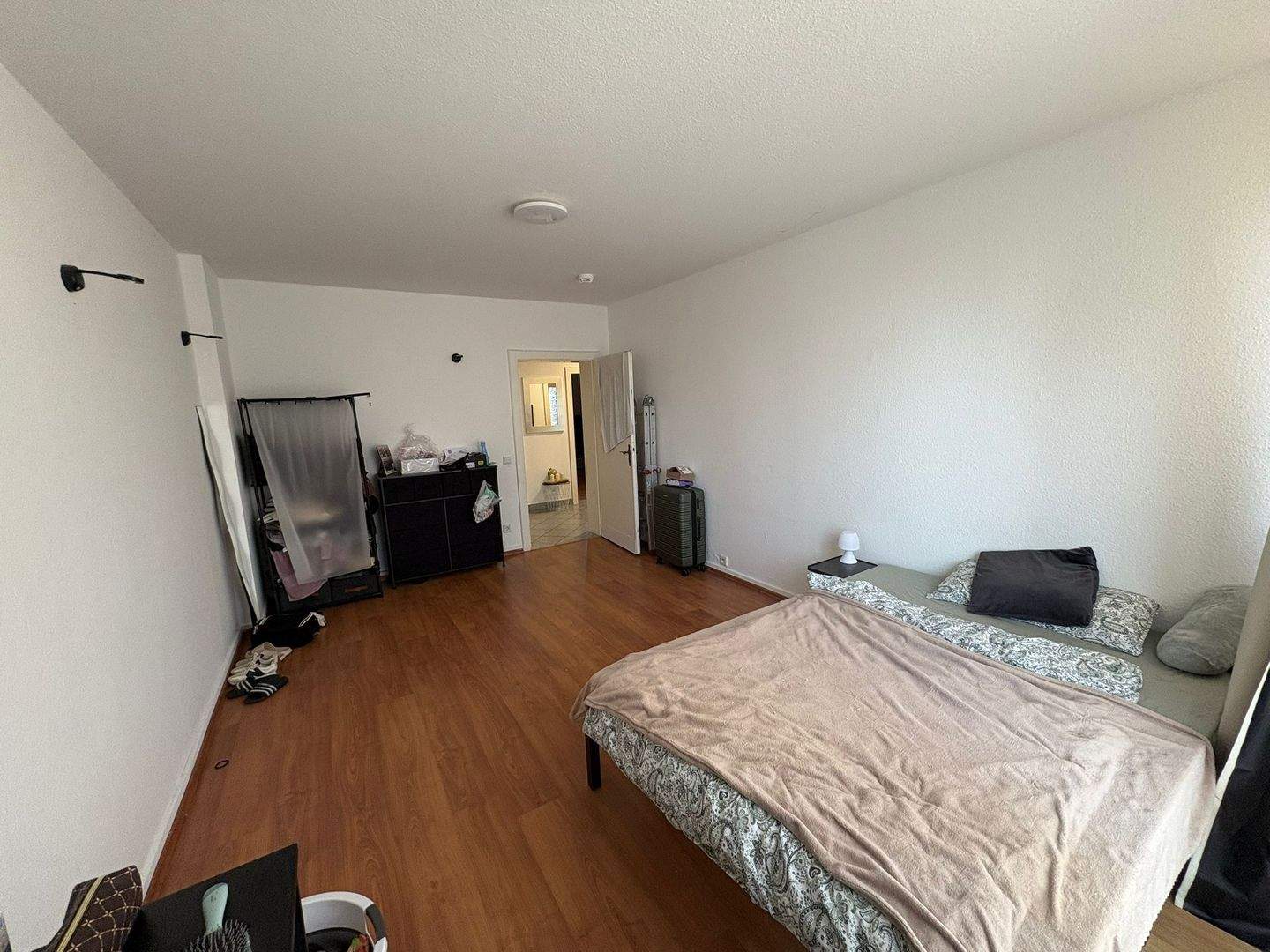 Schöne 3-Zimmer-Wohnung mit Balkon – Krefeld – Vorschaubild 3