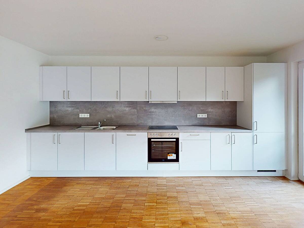 Moderne 2-Zimmer-Wohnung mit Balkon und 2 Bädern in Top Lage inkl. EBK – 40629 Düsseldorf – Bild 1 von 9