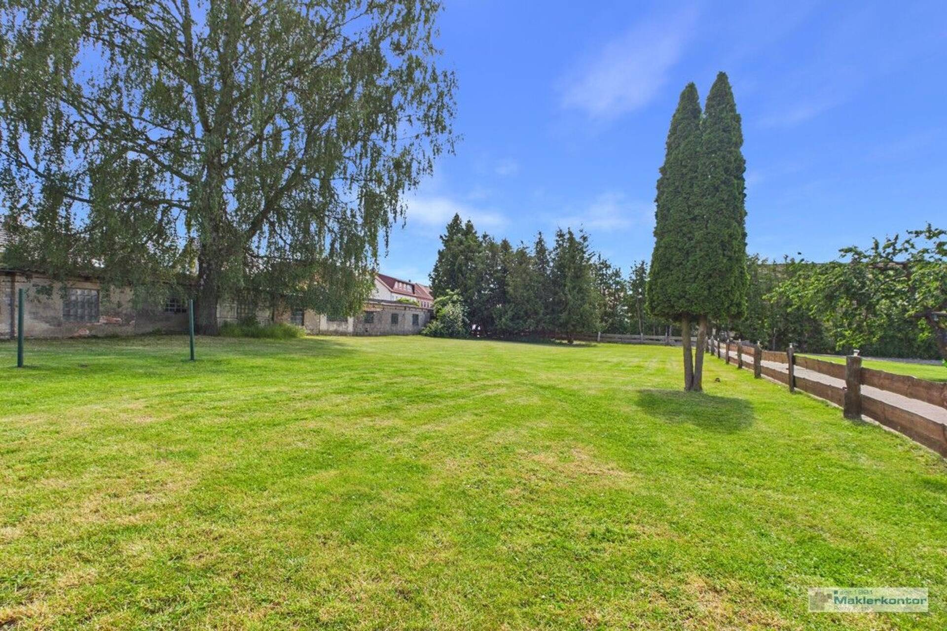 Einfamilienhaus in 17235 Neustrelitz mit 224 m² kaufen