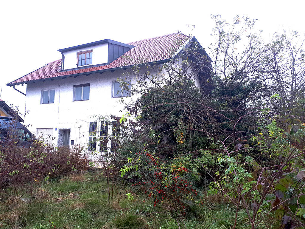 Schönes Einfamilienhaus mit ehem. Werkstatt für Wohnen & Gewerbe in bester Lage