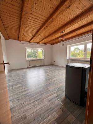 Wohnen im Grünen: Gepflegte 2-Zimmer-Wohnung in Feuchtwangen – 91555 Feuchtwangen – Vorschaubild 6