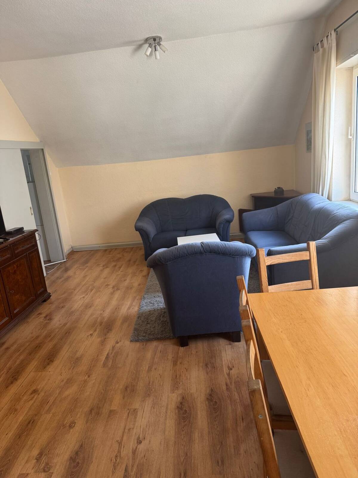 3 Zimmer Dachgeschosswohnung – 33647 Bielefeld – Bild 1 von 4