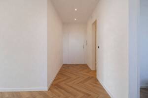 Moderne Eigentumswohnung mit Südbalkon, Aufzug und barrierefreiem Zugang – 47198 Duisburg – Vorschaubild 7