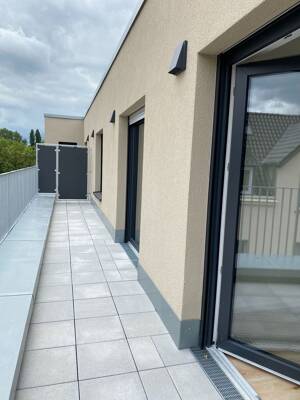 Exklusive 4-Zimmer-Penthousewohnung mit zwei Dachterrassen, Einbauküche & Aufzug – 49084 Osnabrück – Vorschaubild 8