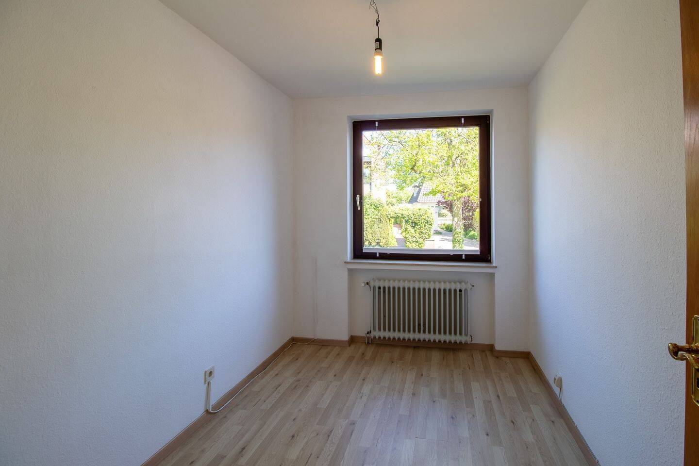Schöne 3-Zimmer-83 m²-Erdgeschosswohnung in zentraler Lage von Oldenburg mit Hochterrasse – Oldenburg – Vorschaubild 7