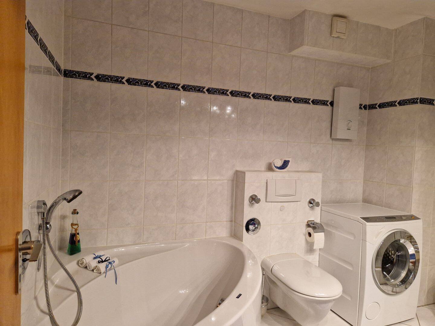 Schöne Eigentumswohnung in Leverkusen-Hitdorf. Ideal für Rentner oder kleine Familie – Leverkusen – Vorschaubild 7