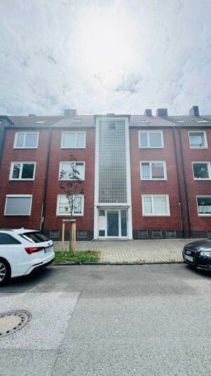 *** Single Wohnung mit rd 50 m² Wohnfläche *** – 45892 Gelsenkirchen – Vorschaubild 2