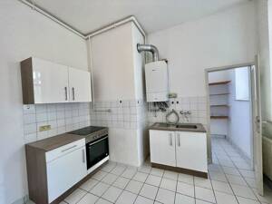 Altbauwohnung mit verglaster Sonnenloggia - Wohnen im Herzen von S-West – 70197 Stuttgart – Vorschaubild 2