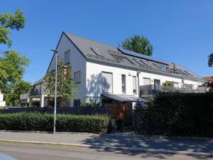 Exklusive lichtdurchflutete Dachgeschosswohnung mit einzigartigem Wohnambiente